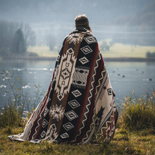 Lade das Bild in den Galerie-Viewer, LUNA