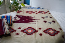 Lade das Bild in den Galerie-Viewer, INTI