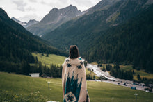 Lade das Bild in den Galerie-Viewer, YAKU