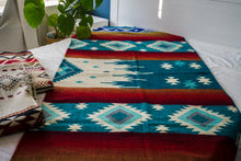 Lade das Bild in den Galerie-Viewer, YAKU