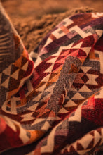 Lade das Bild in den Galerie-Viewer, PACHA